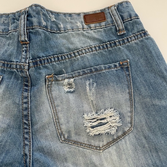 Jean shorts - Picture 9 of 11